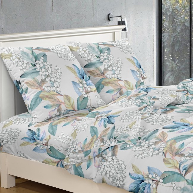 jasna-przytulna-sypialnia-lozka-z-posciela-w-konwalie-200x200