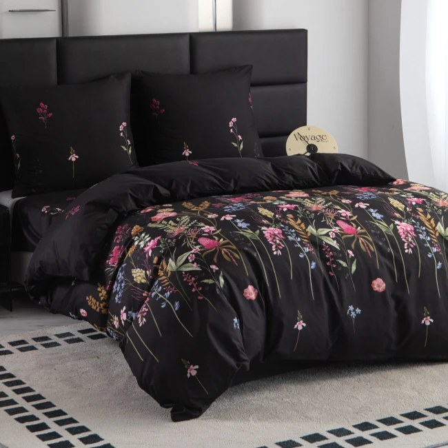 jasna-sypialnia-z-posciela-w-kwiaty-160x200-cotton-market