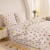 Posciel bawelniana 220x200 roze, delikatne kobiece  romantyczna-sypialnia-lozka-z-posciela-w-roze-220x200