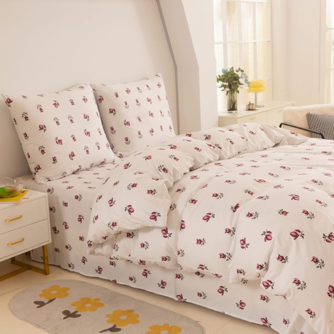Posciel bawelniana 220x200 roze, delikatne kobiece  romantyczna-sypialnia-lozka-z-posciela-w-roze-220x200