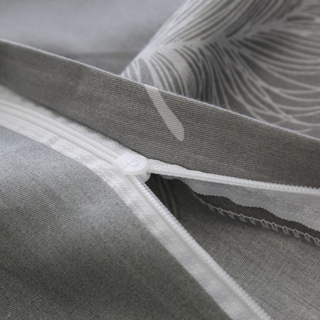 Posciel bawelniana premium detal-struktury-naturalnej-bawelny-premium-nadruk-piora