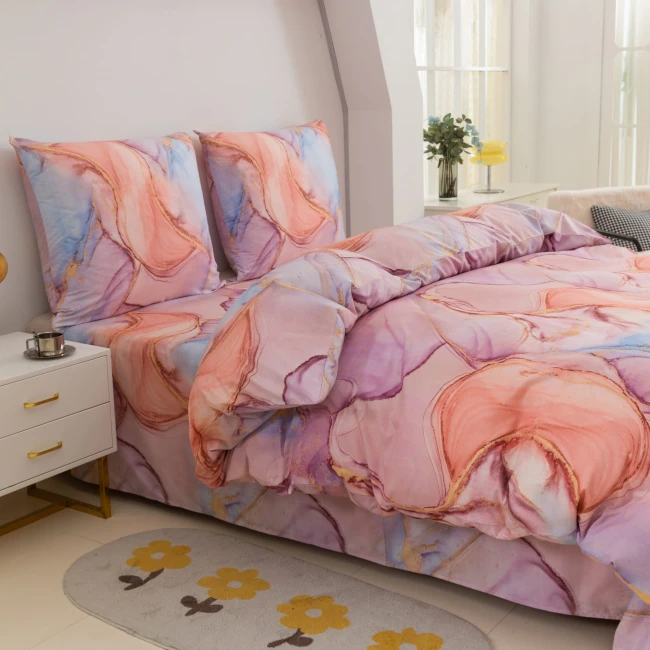 detal-tkaniny-mikrowlokno-stonowany-jasny-rubin-zblizenie